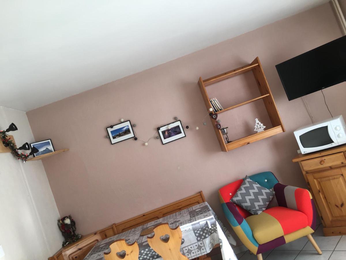 Au pieds des 3 vallées Brides-les-Bains Exterior foto