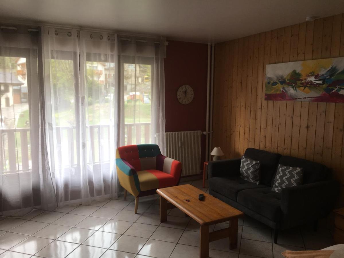 Au pieds des 3 vallées Brides-les-Bains Exterior foto